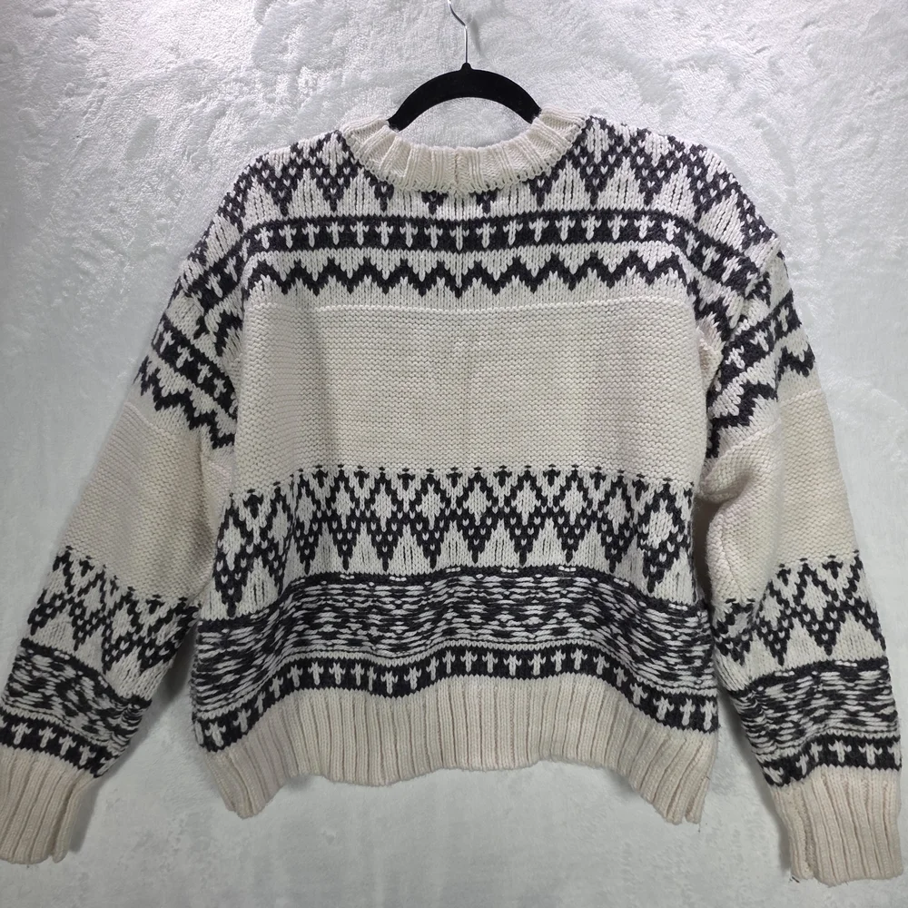 Womens Black and Cream Crop Knit Sweater Size XL